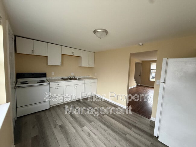 Photo - 3733 Briggs Rd