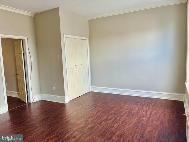 Photo - 1464 N 52nd St