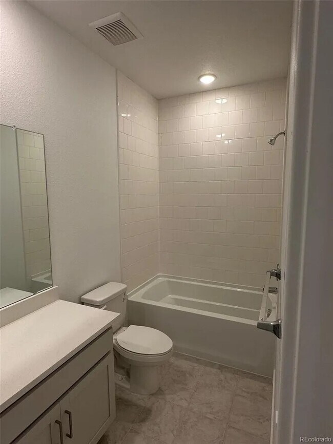 Photo - 3907 N Catawba Wy