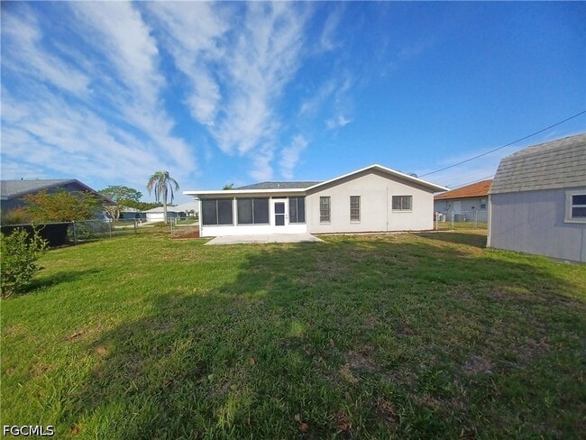 Photo - 3305 SW 7th Pl