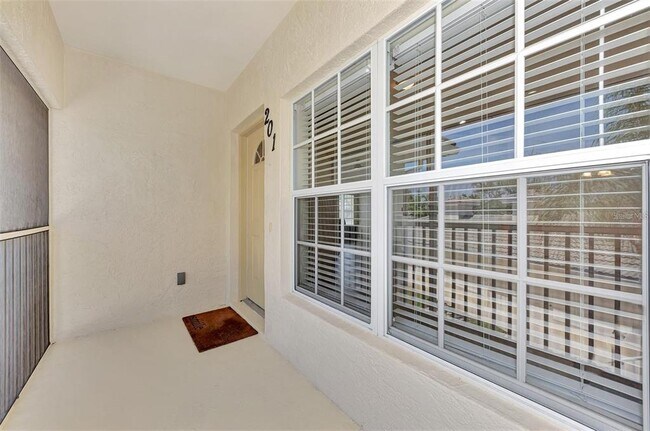 Photo - 400 Mirabella Cir Unit 201