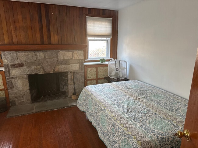 Photo - 3447 County Line Rd