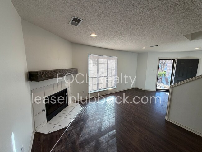 Photo - 8302 Raleigh Ave Unidad B