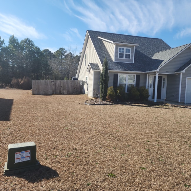 Photo - 498 Cape Fear Rd