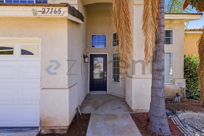 Photo - 27165 Hemingway Ct