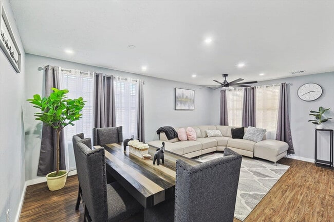 Photo - 2136 Dayton Ln Unidad ID1019626P