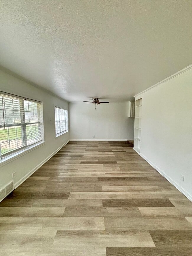 Photo - Nice 3 bedroom Home!