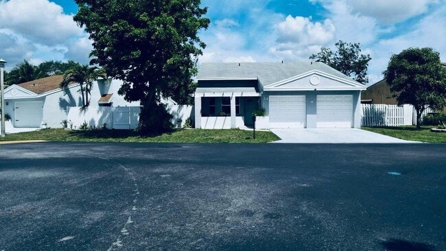 Building Photo - 34 Paxford Ln