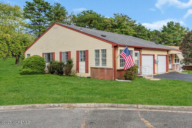 Building Photo - 9A Juniper Ln