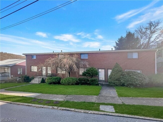 Building Photo - 207 Elmer Ave