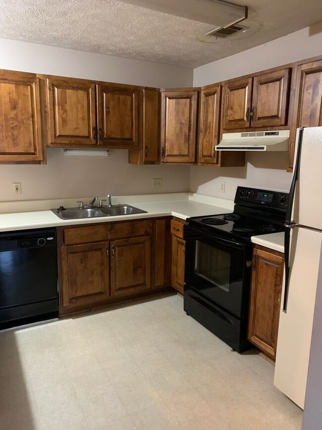 Photo - 100 4th Ave Unit A