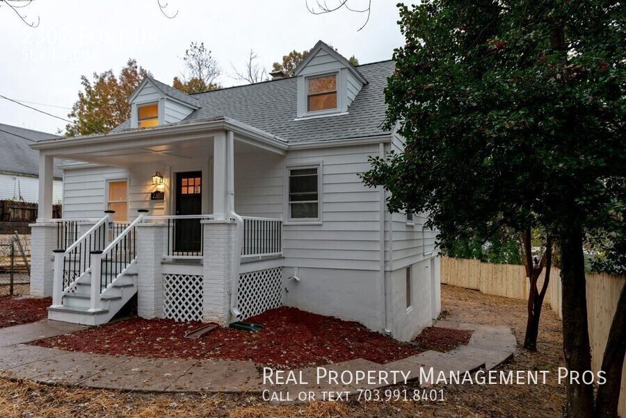 Photo - 2302 Fort Dr.-