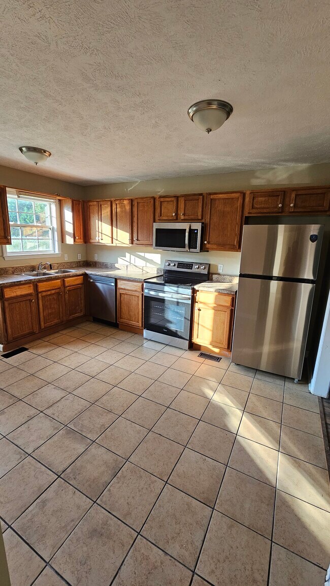 Photo - 117 Dixie Ct