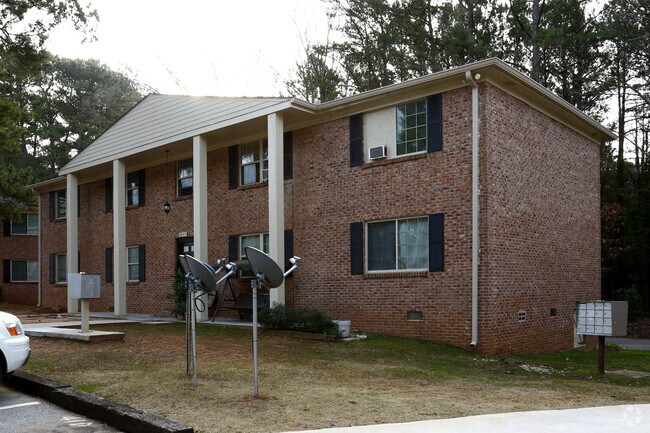 Photo - Rachel's Court