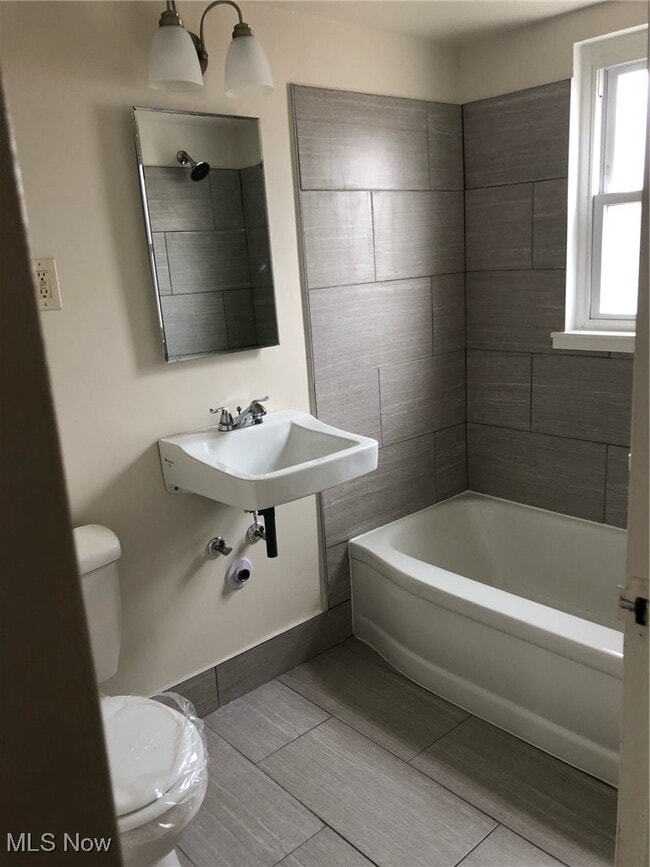 Photo - 2789 Noble Rd