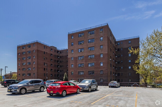 Photo - Berkley Arms Condominium