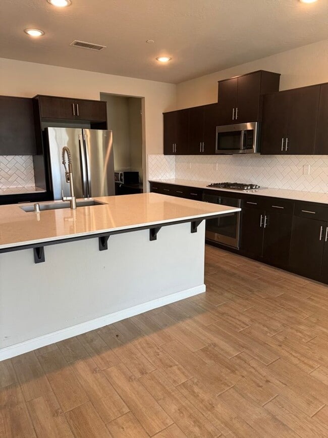 Photo - 3321 San Marino Ave. (Ashlan & Highland)