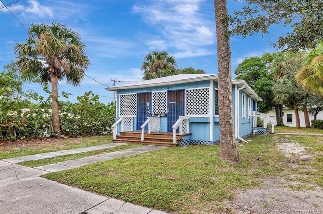 Photo - 922 SE Bayou Ave Unidad A