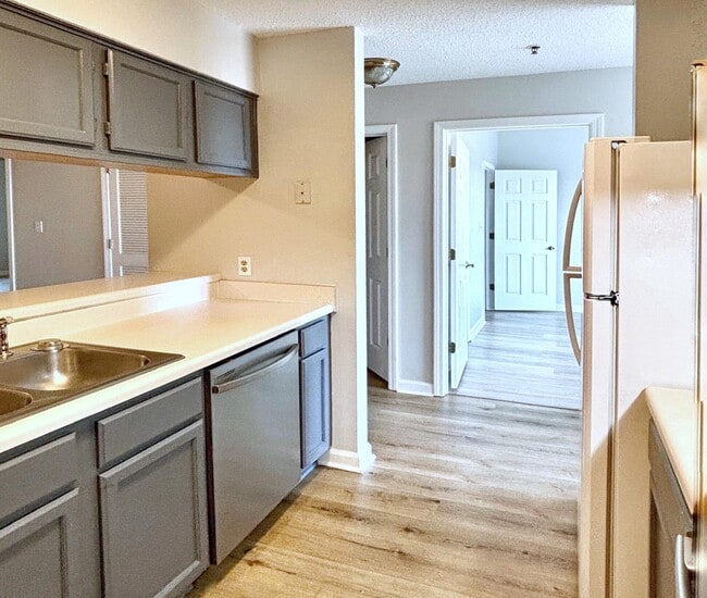 Photo - 200 Sandestin Ln Unidad APT 1416