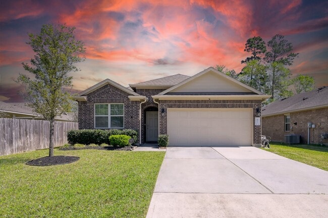 Building Photo - 2315 Strong Horse Dr