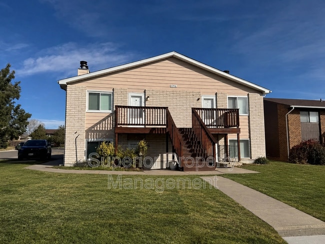 Building Photo - 4950 King Arthur Way