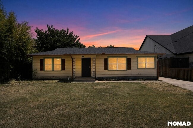 Building Photo - Charming 3BR House in Dallas