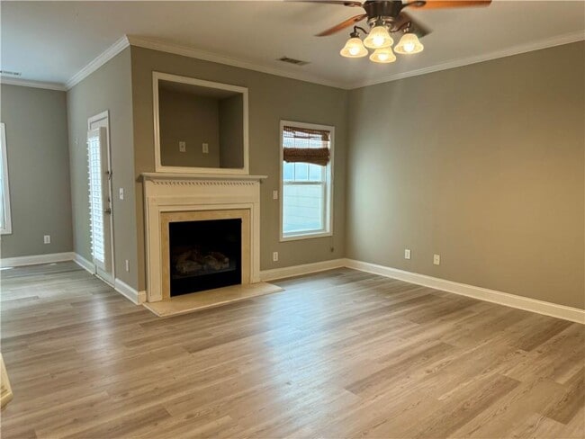 11224 Snowy Owl Ln