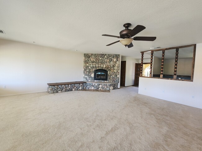 Photo - 22425 Brent Rd