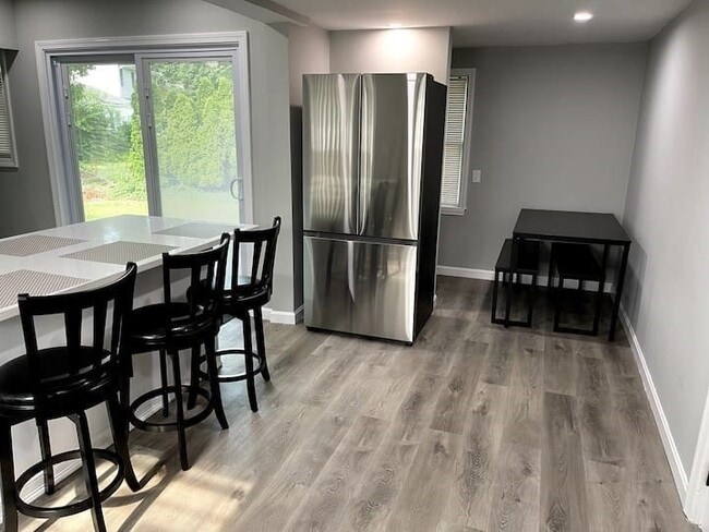 Photo - 271 Beacon St