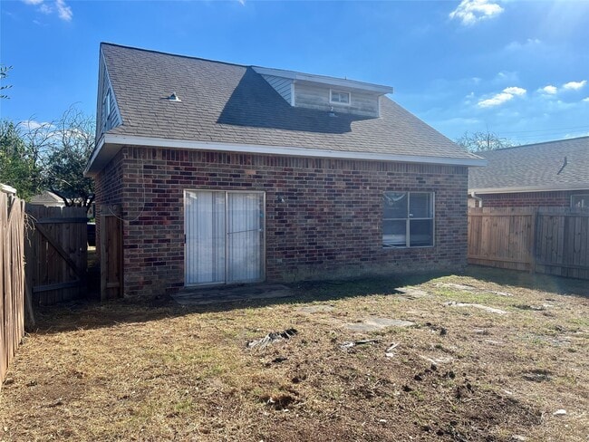 Building Photo - 7740 Ellis Dr