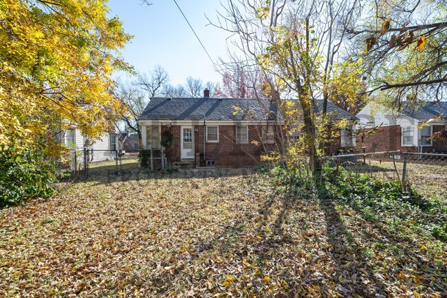 Photo - 2640 E Grail St