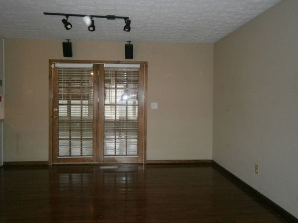 Photo - WOW!!!...GORGEOUS RANCH / PARTIAL  BSMNT/ NOT IN A SUBDIVISION/ MCEACHERN HIGH SCHOOL
