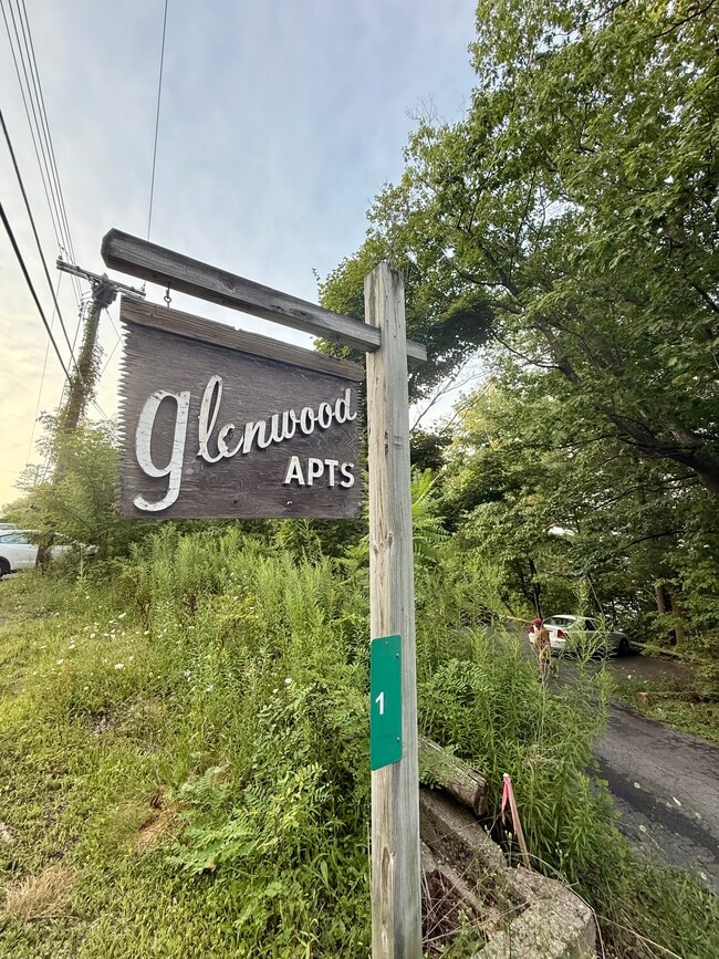1 Maplewood Rd Unit 205