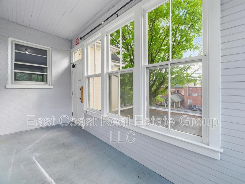 Photo - 323 N Potomac St