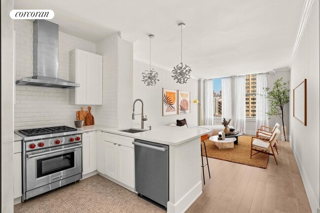 Building Photo - 350 E 82nd St Rental