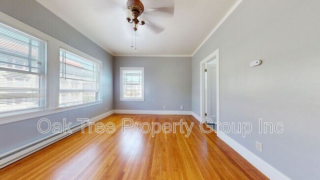 Photo - 535 41st St