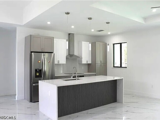 Photo - 3306 East 2nd Street