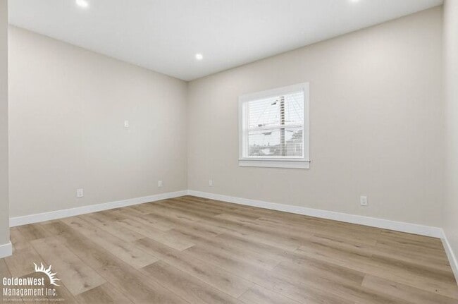 Photo - Beautifully Renovated 4Bdm 2Ba Home with Modern Finishes in San Diego!