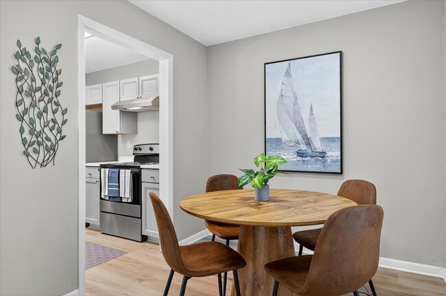 Photo - The Grove Apartments