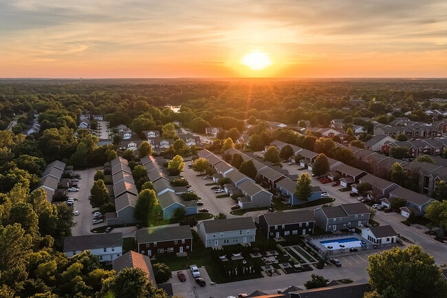 Sunset-Aerial-View-of-Community-The-Row-Apartment-Homes-Near-Mizzou