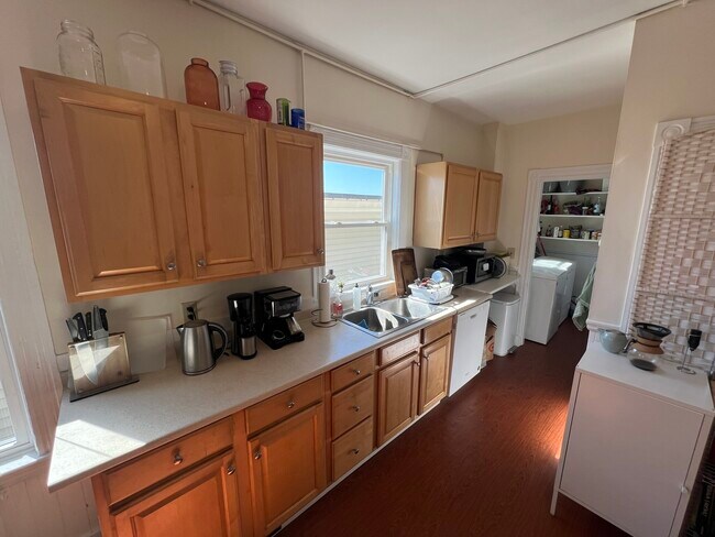 Photo - 51 Ibbetson St Unit 3