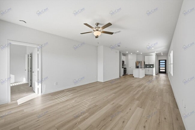 Photo - 713 Leavenworth Dr