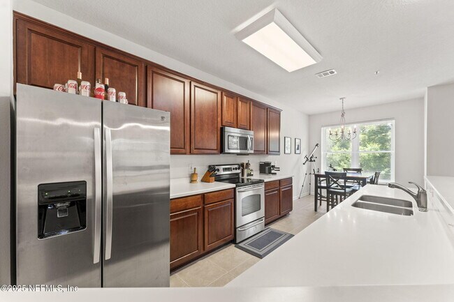 Photo - 13364 Beach Blvd Unidad 518