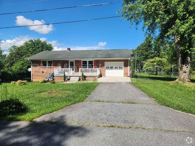 Building Photo - 101 Anthony Dr Rental