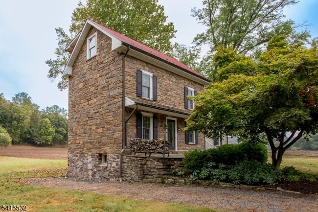 Photo - 2170 Daniel Bray Hwy