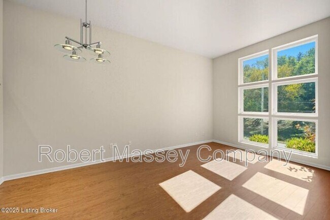 Photo - 2745 Grinstead Dr Unidad 106