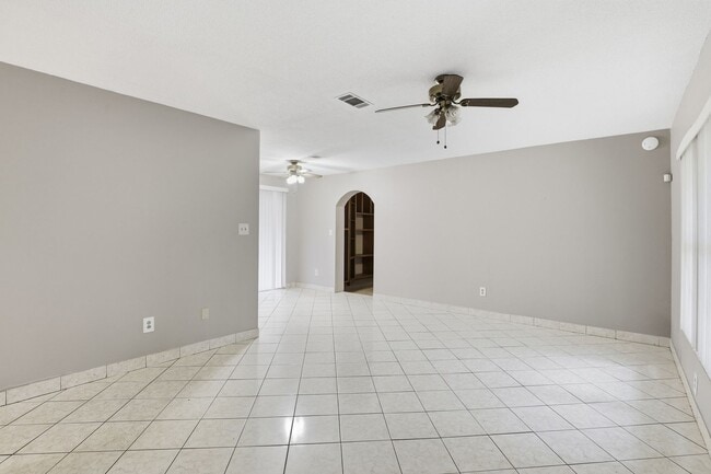 Photo - 3 bedroom 2 bath house in Northwood Pines