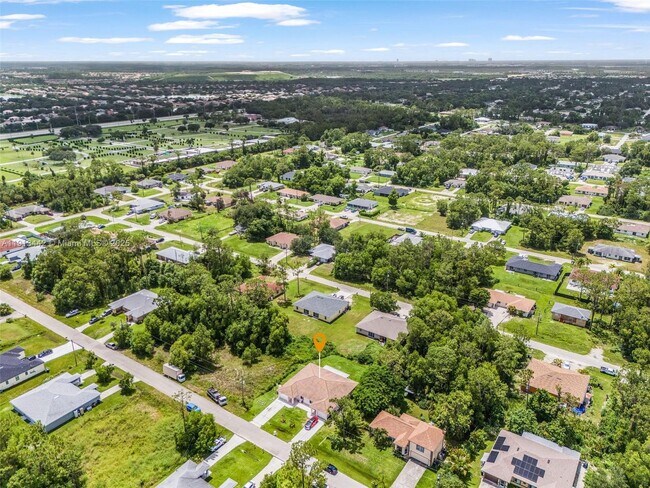 Photo - 2412 Millie Ave S Unidad 2412