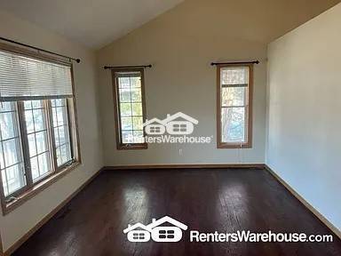 Photo - 7854 9th St N