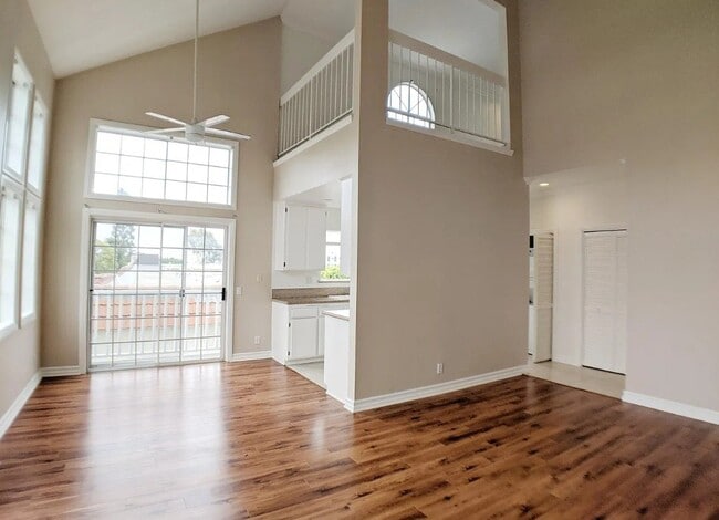 Carmelina Lofts